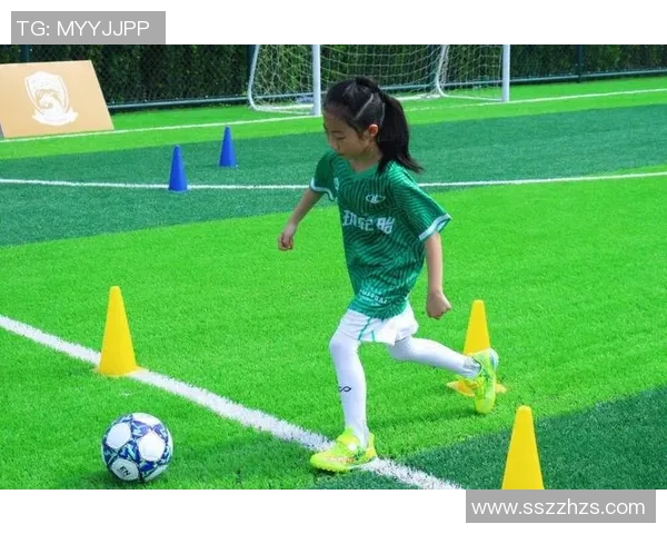 少年足球王的成长之路与梦想追逐的精彩故事